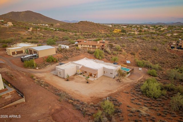 829 E STEINBECK Drive, Phoenix, AZ 85086