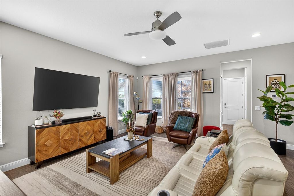 Image 11 of property listing at 13115 BOVET AVENUE, Orlando, FL 32827