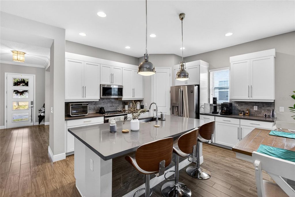 Image 7 of property listing at 13115 BOVET AVENUE, Orlando, FL 32827