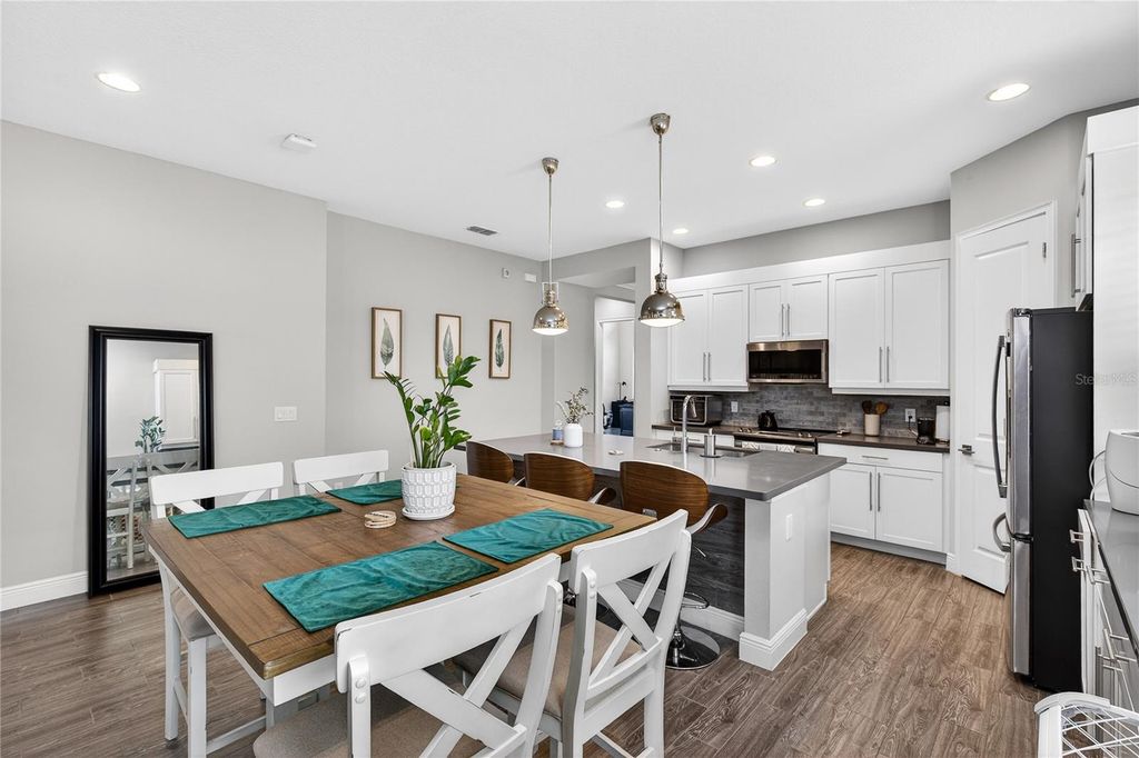 Image 8 of property listing at 13115 BOVET AVENUE, Orlando, FL 32827