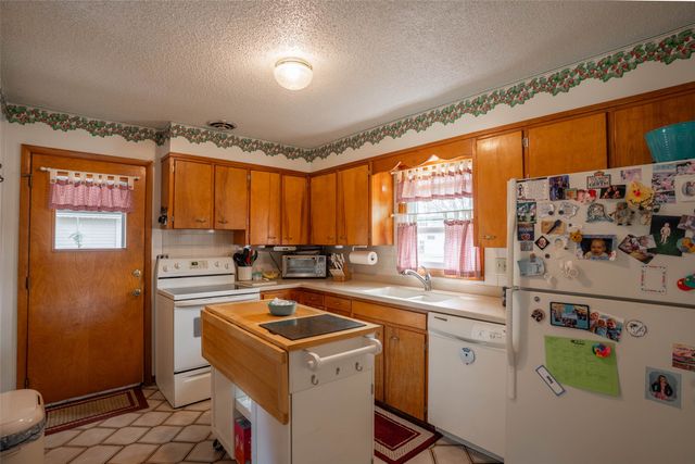 1526 Chance Court, Adel, IA 50003