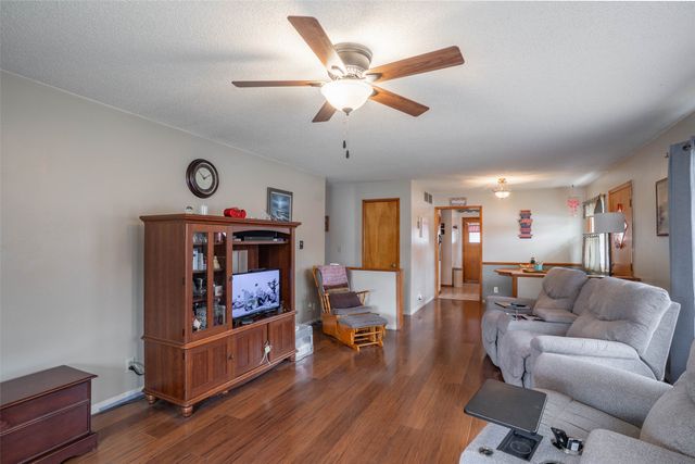 1526 Chance Court, Adel, IA 50003