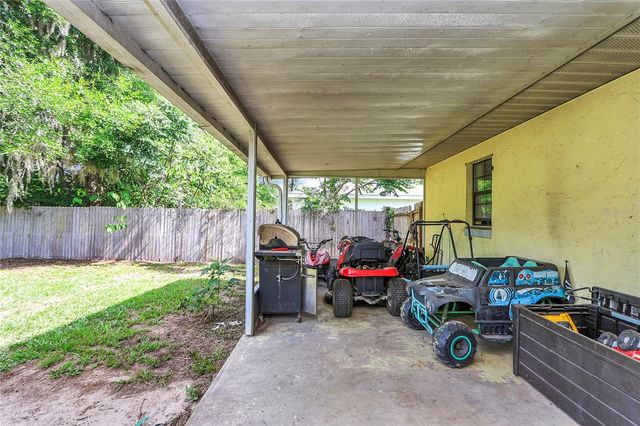 6042 NW 54TH TERRACE, Ocala, FL 34482