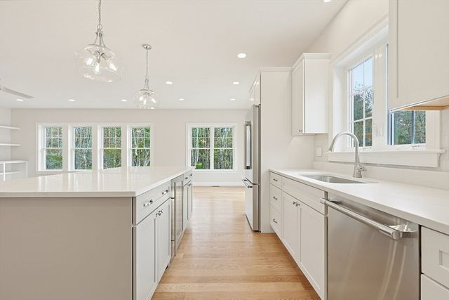 889 Maple Street, Mansfield, MA 02048