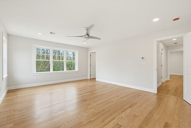 889 Maple Street, Mansfield, MA 02048