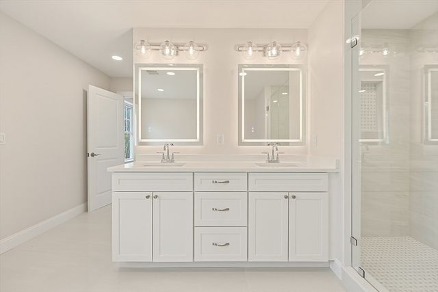 889 Maple Street, Mansfield, MA 02048
