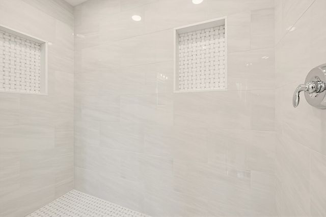 889 Maple Street, Mansfield, MA 02048