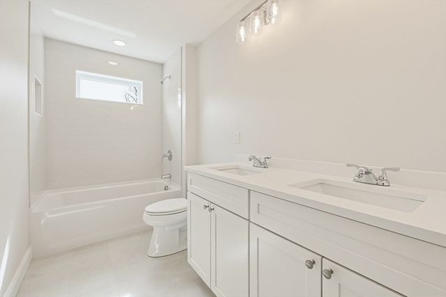 889 Maple Street, Mansfield, MA 02048