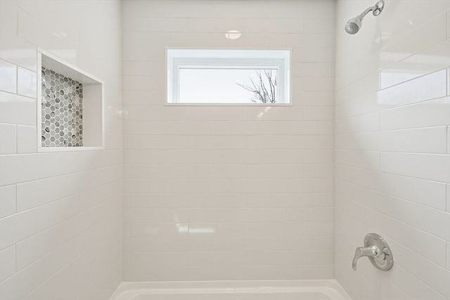889 Maple Street, Mansfield, MA 02048