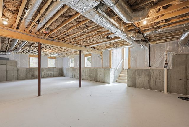 889 Maple Street, Mansfield, MA 02048