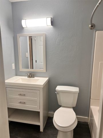 509 Kemper Avenue, Crowley, TX 76036