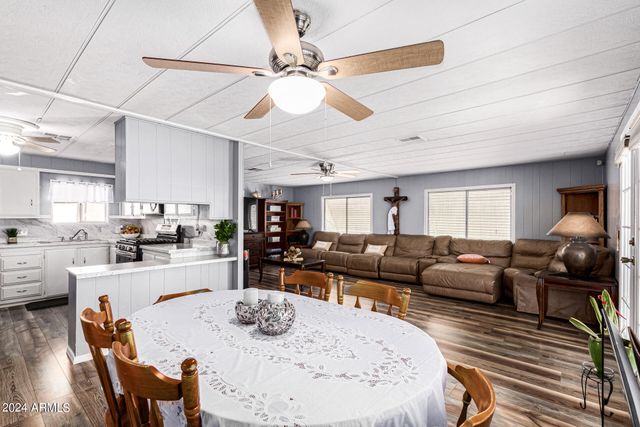 2650 W UNION HILLS Drive 164, Phoenix, AZ 85027