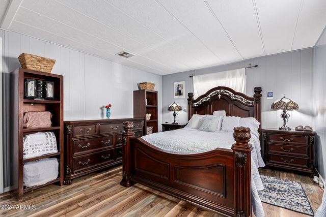 2650 W UNION HILLS Drive 164, Phoenix, AZ 85027