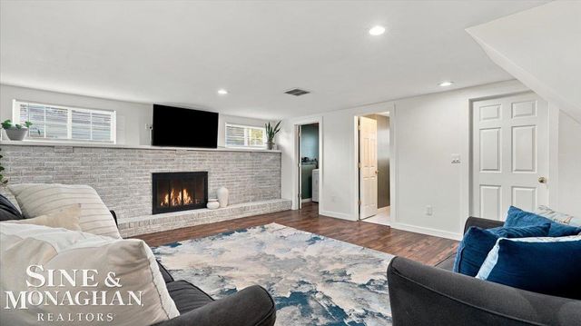 350 Manor Drive, East China Twp, MI 48054