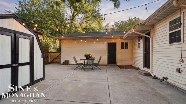 350 Manor Drive, East China Twp, MI 48054