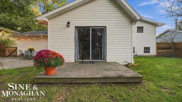 350 Manor Drive, East China Twp, MI 48054