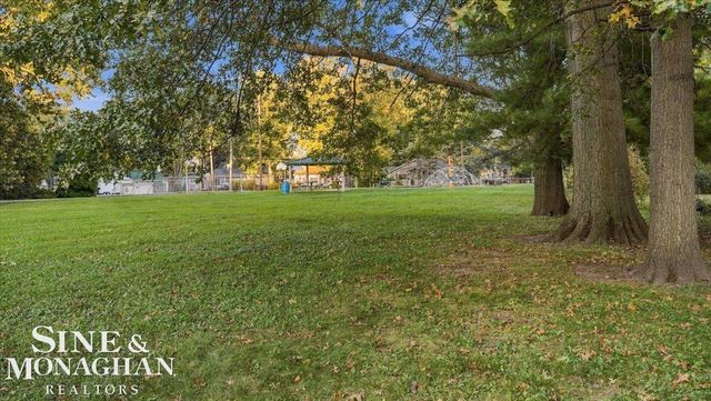 350 Manor Drive, East China Twp, MI 48054