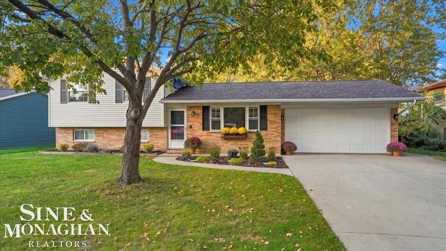 350 Manor Drive, East China Twp, MI 48054