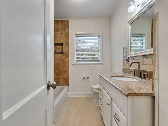 1300 Brazos Street, Rosenberg, TX 77471