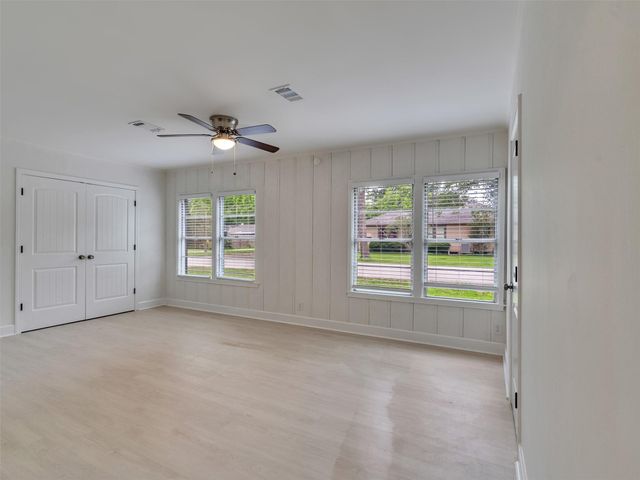 1300 Brazos Street, Rosenberg, TX 77471