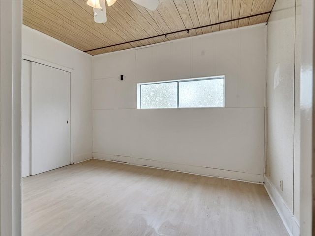 1300 Brazos Street, Rosenberg, TX 77471