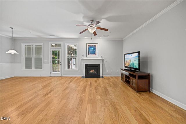 322 Rose Walk Lane, Carrboro, NC 27510