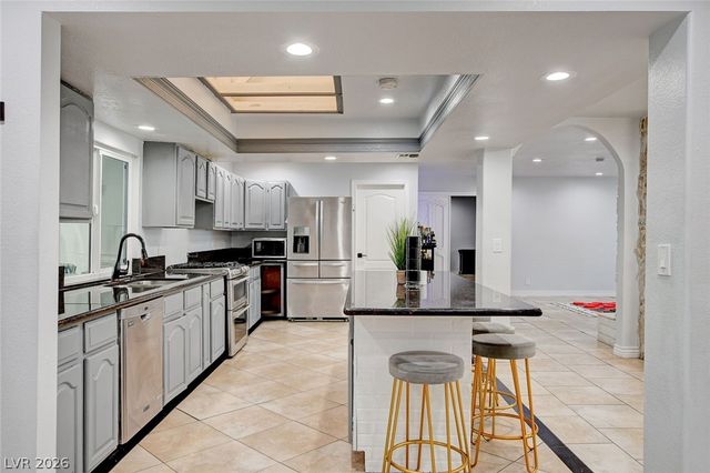 1963 Sycamore Trail, Las Vegas, NV 89108