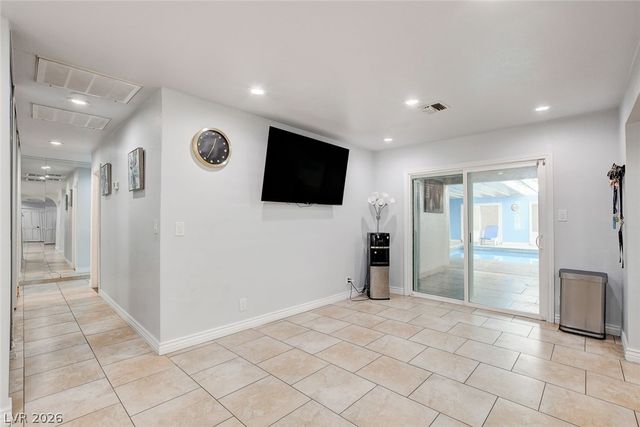 1963 Sycamore Trail, Las Vegas, NV 89108