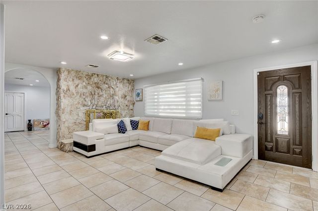 1963 Sycamore Trail, Las Vegas, NV 89108