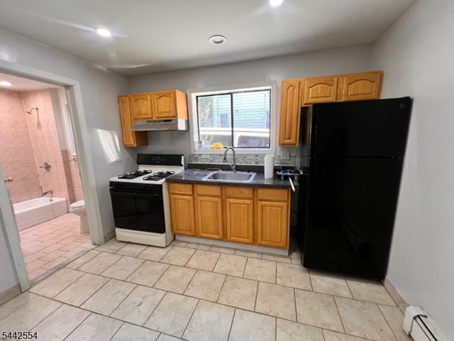 19 Highland Ave, Newark City, NJ 07104