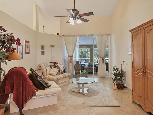 2922 48TH DRIVE E, Bradenton, FL 34203