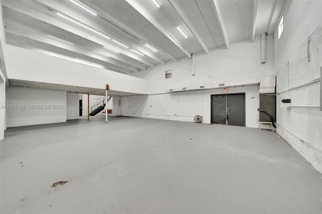 67 NW 166th Street, Miami, FL 33169