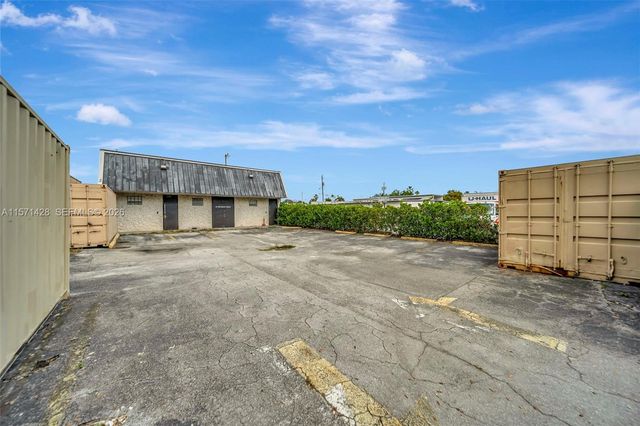 67 NW 166th Street, Miami, FL 33169