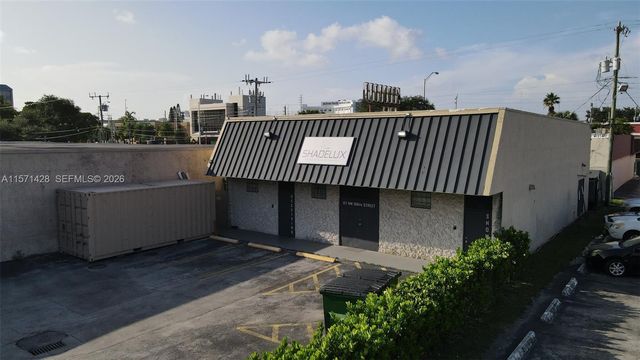 67 NW 166th Street, Miami, FL 33169