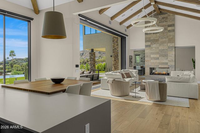 7540 N LAKESIDE Lane, Paradise Valley, AZ 85253