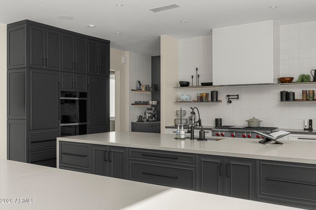 7540 N LAKESIDE Lane, Paradise Valley, AZ 85253