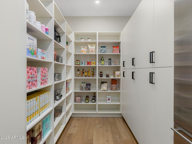 7540 N LAKESIDE Lane, Paradise Valley, AZ 85253