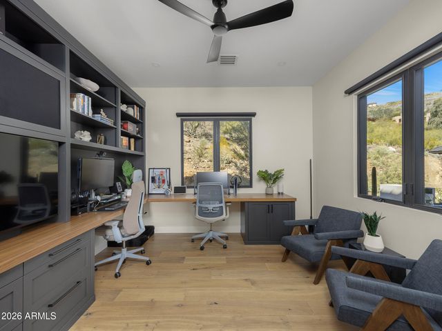 7540 N LAKESIDE Lane, Paradise Valley, AZ 85253