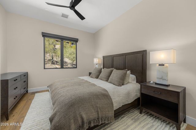 7540 N LAKESIDE Lane, Paradise Valley, AZ 85253