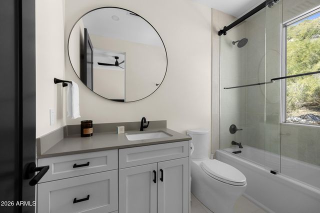 7540 N LAKESIDE Lane, Paradise Valley, AZ 85253