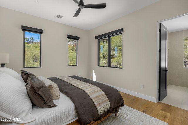 7540 N LAKESIDE Lane, Paradise Valley, AZ 85253