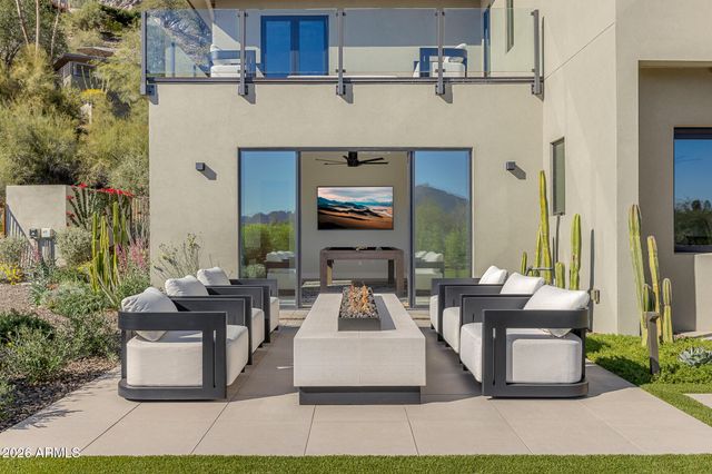 7540 N LAKESIDE Lane, Paradise Valley, AZ 85253