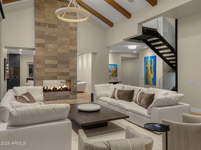 7540 N LAKESIDE Lane, Paradise Valley, AZ 85253