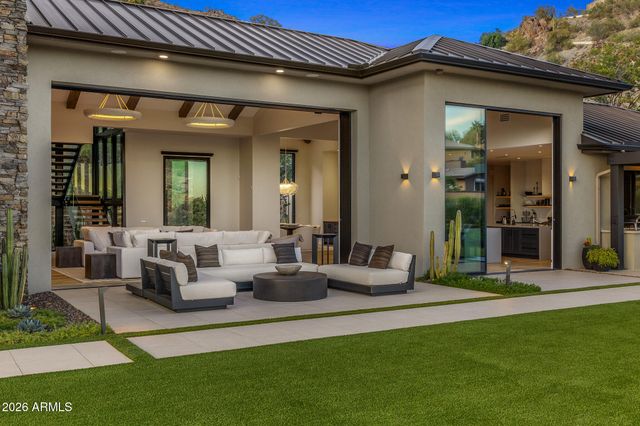 7540 N LAKESIDE Lane, Paradise Valley, AZ 85253