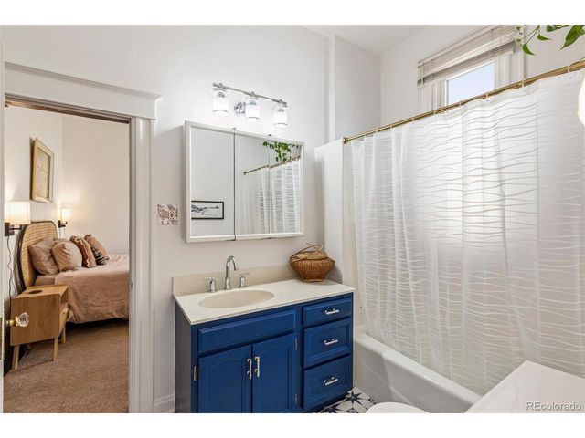 4044 Shoshone St, Denver, CO 80211