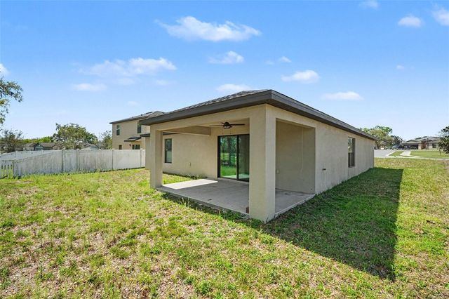 6882 REDBAY DRIVE, Brooksville, FL 34602