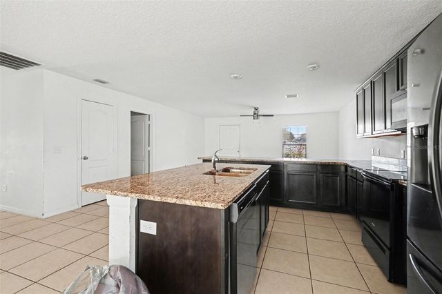 6882 REDBAY DRIVE, Brooksville, FL 34602