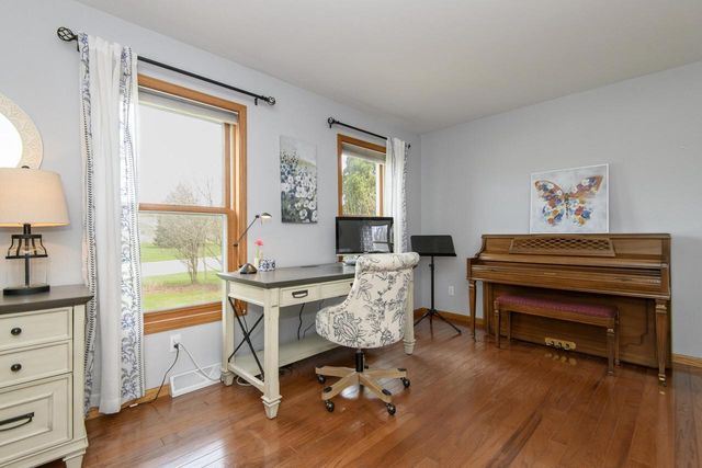 N108W15563 Bel Aire LANE, Germantown, WI 53022