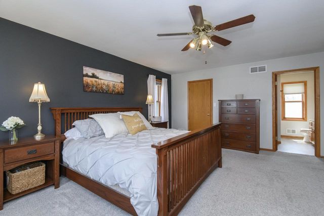 N108W15563 Bel Aire LANE, Germantown, WI 53022