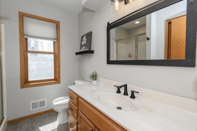 N108W15563 Bel Aire LANE, Germantown, WI 53022